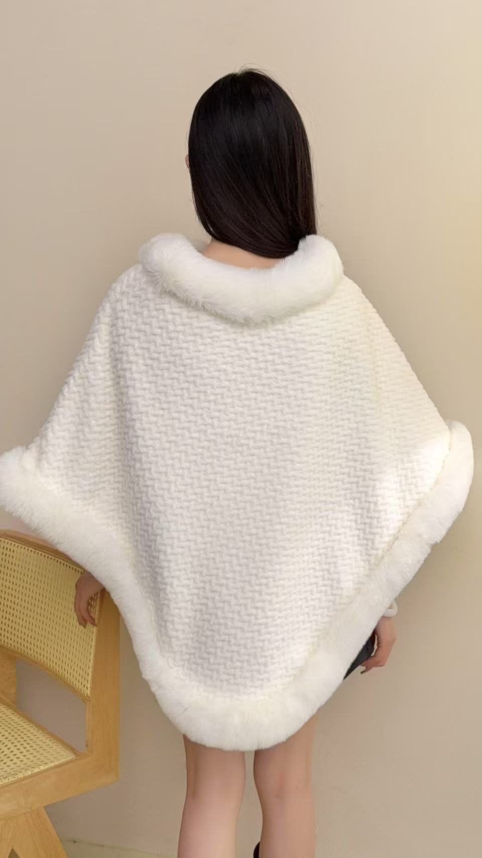 RICH&CLASSY FAUX PONCHO WHITE