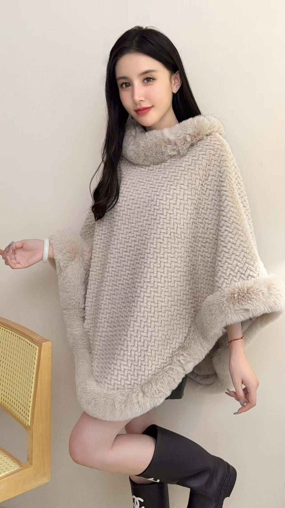 RICH&CLASSY FAUX PONCHO CREME