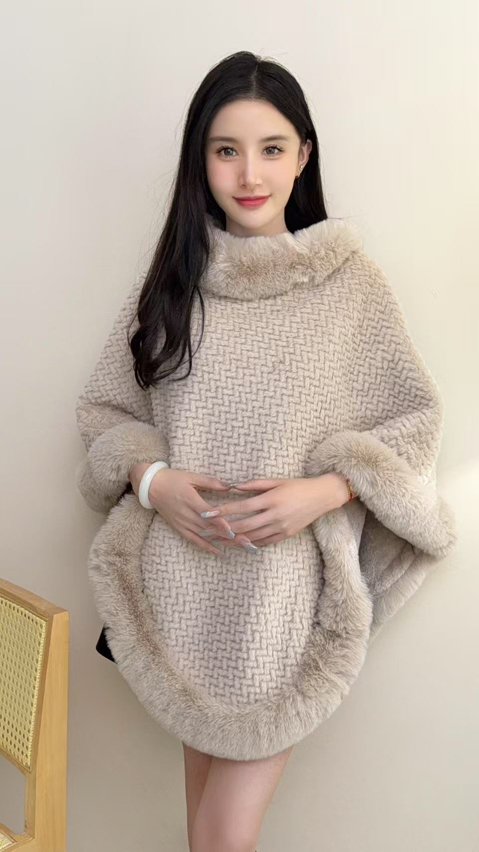 RICH&CLASSY FAUX PONCHO CREME