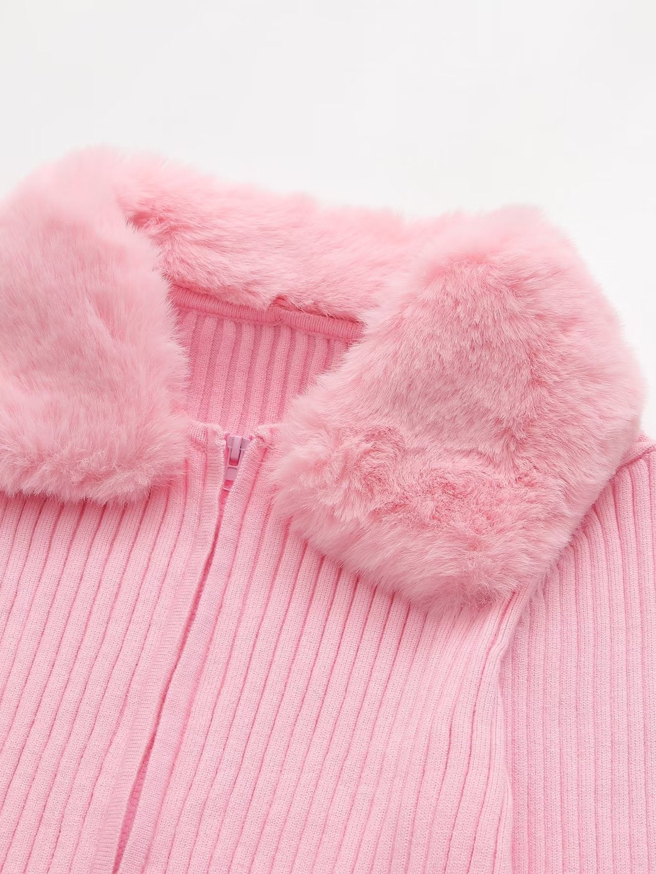 PINKY CARDIGAN MIT PELZ KRAGEN