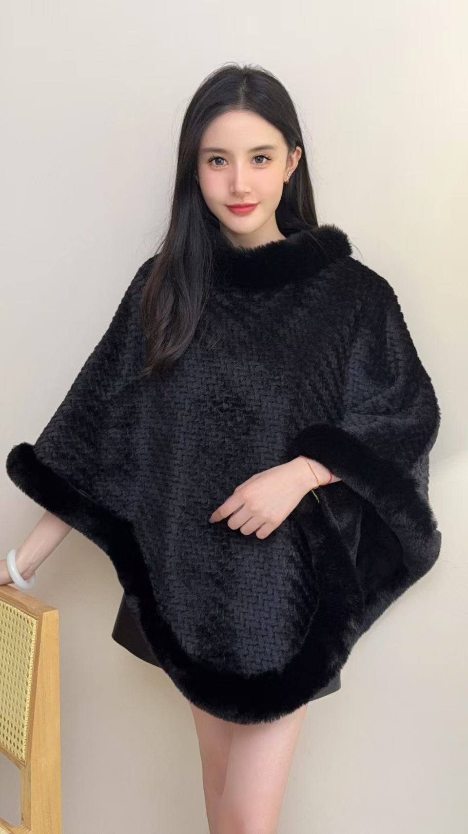 RICH&CLASSY FAUX PONCHO BLACK