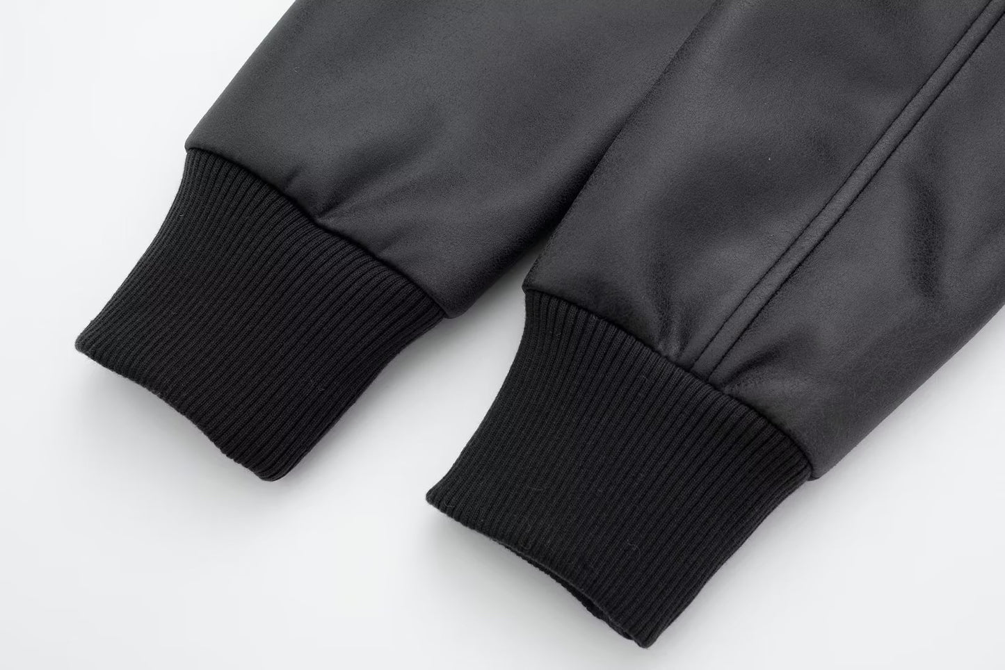 LEATHER BOMBER JACKET