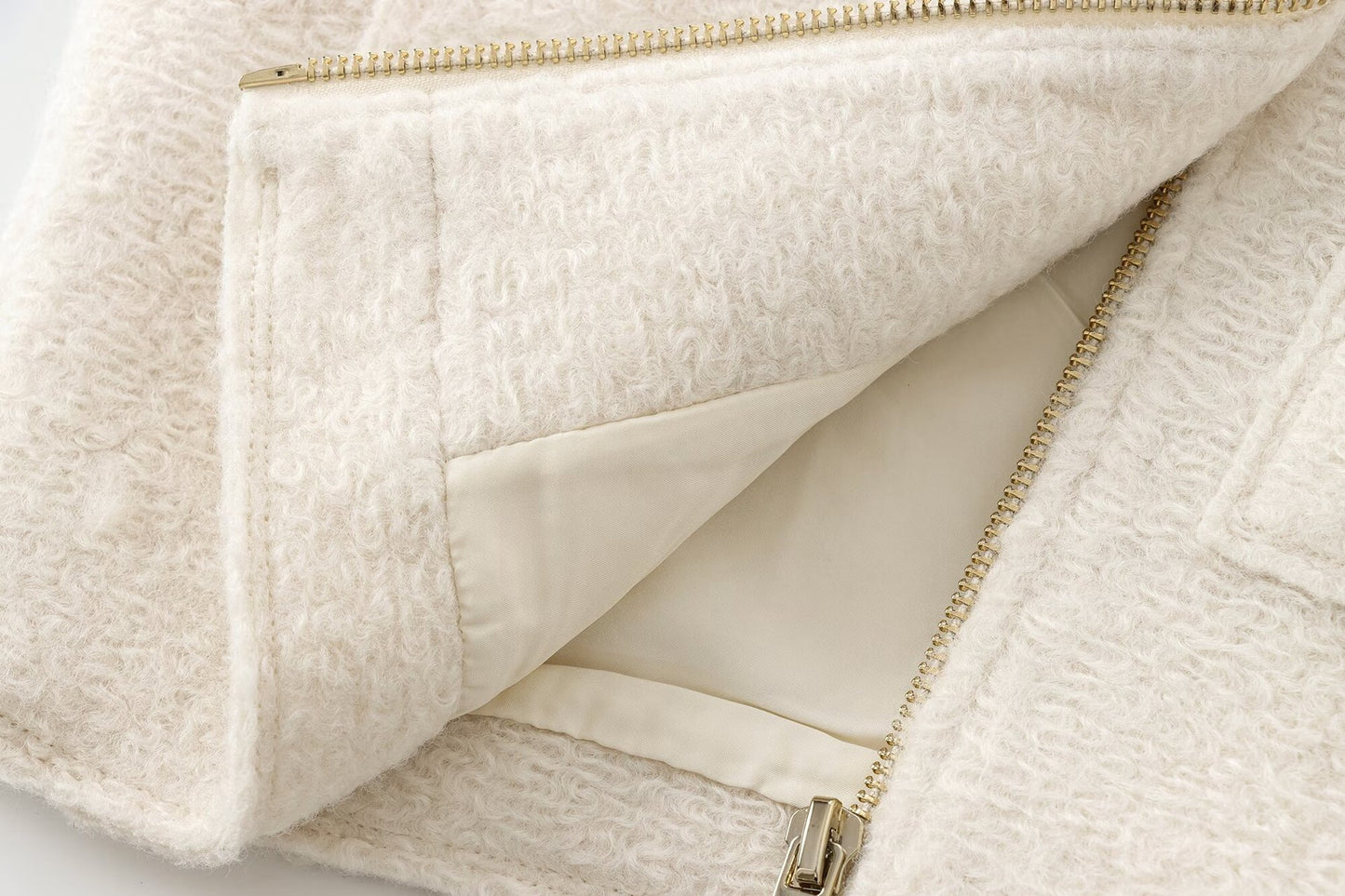 CROPPED WOOL JACKET BEIGE