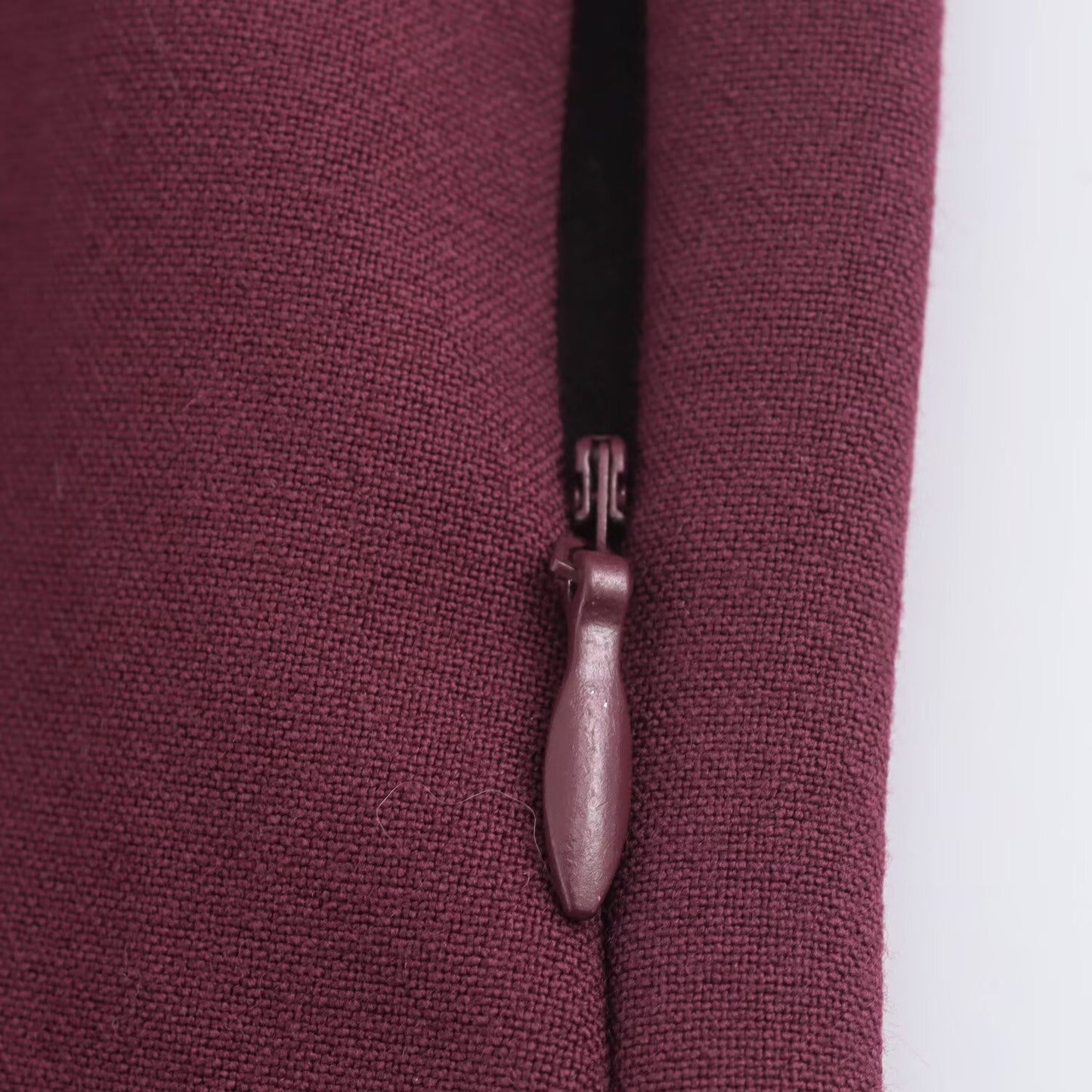 TENNIS SUIT CHERRY RED